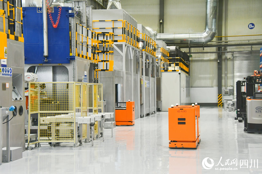 �����׸�ȼ���ǻ�������ظ���͸ƽҶƬ��Ϳ���ֻ������������� ��������